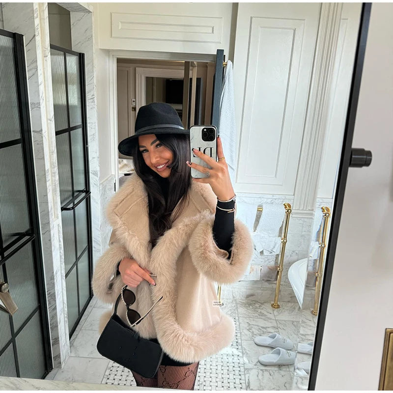 Frost Glow – Cashmere Coat with Fox Fur