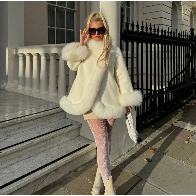 Frost Glow – Cashmere Coat with Fox Fur
