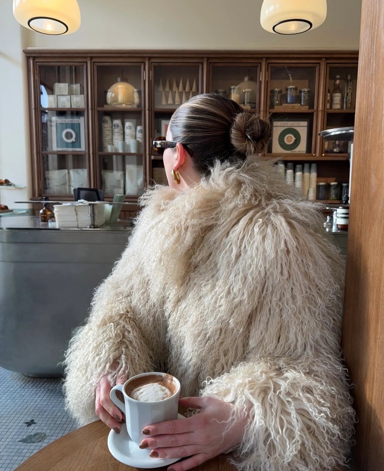 Cloud Allure – Exklusive Pelzjacke aus Langhaar