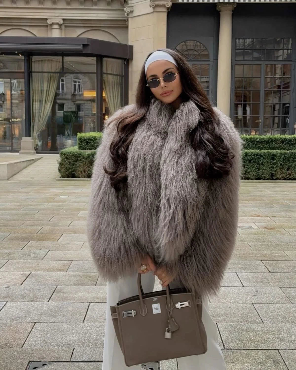 Cloud Allure – Exklusive Pelzjacke aus Langhaar