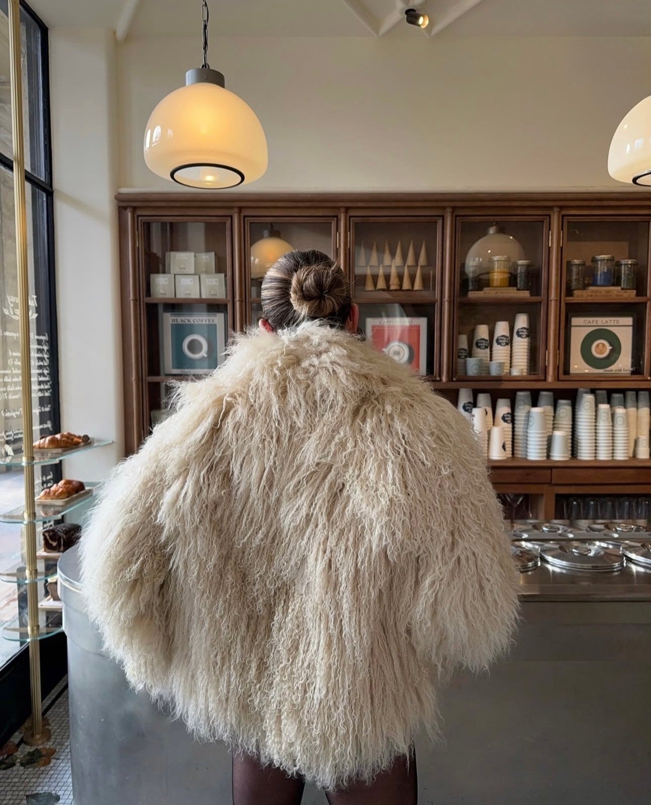 Cloud Allure – Exklusive Pelzjacke aus Langhaar